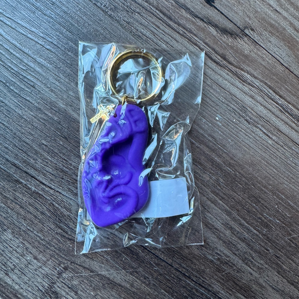 Supreme Phonic Purple Keychain with Gold Ring